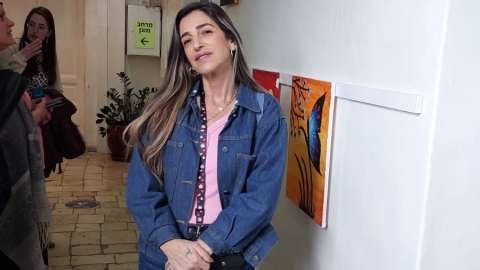 תערוכת אמנות של נשות קריית שמונה נחנכה בבית משפט השלום בירושלים (7).jpg
