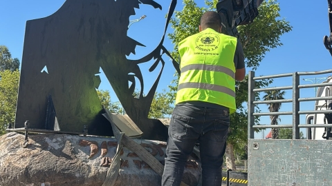 הצבנו בצומת המצודות בקריית שמונה את מייצג האומנות טרומפלדור