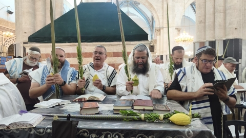 מסורת של 14 שנים - תושבי קריית שמונה עלו לרגל לירושלים ולמקומות הקדושים.jpeg